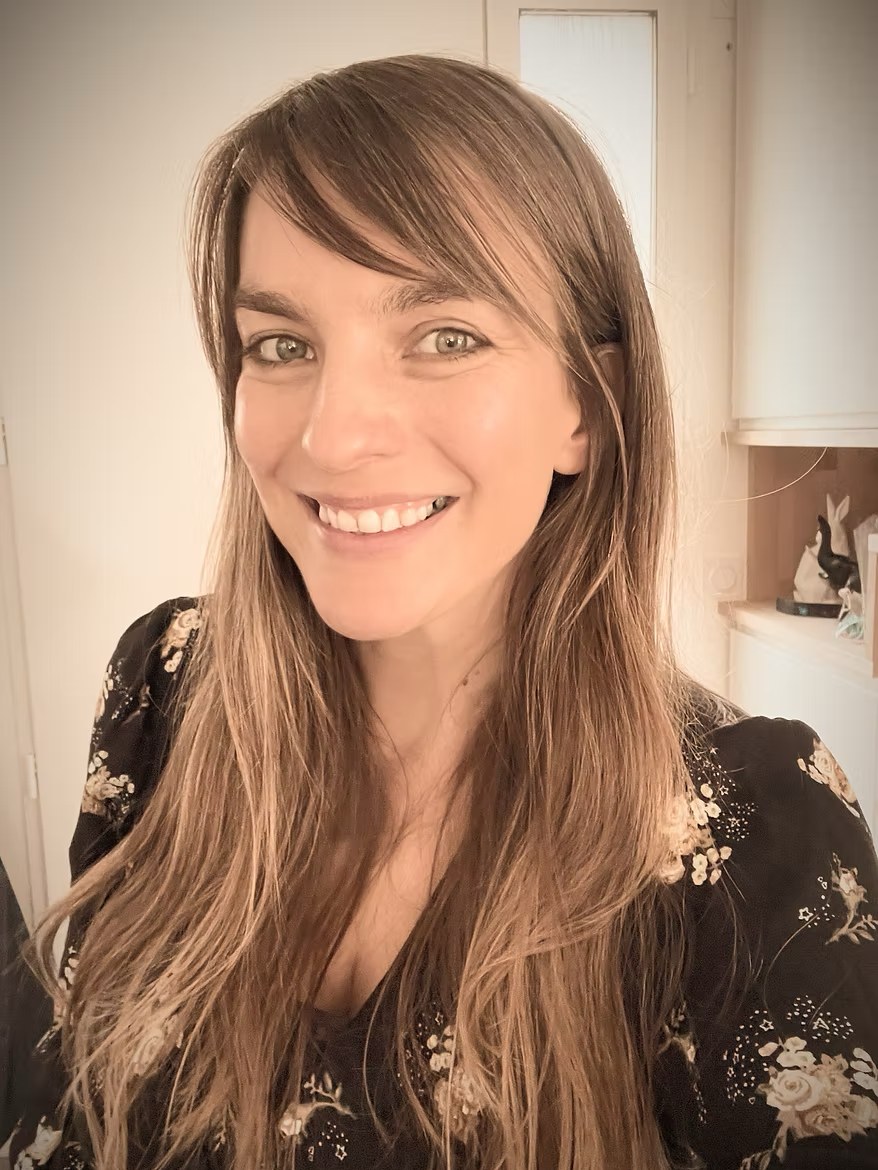 Aëla Liper, autrice bretonne de comédies romantiques